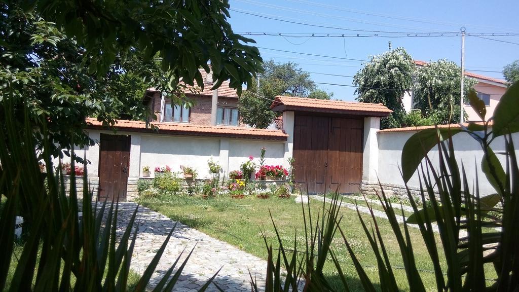 Hotel Bobekova Kashta Panagyurishte Exterior foto